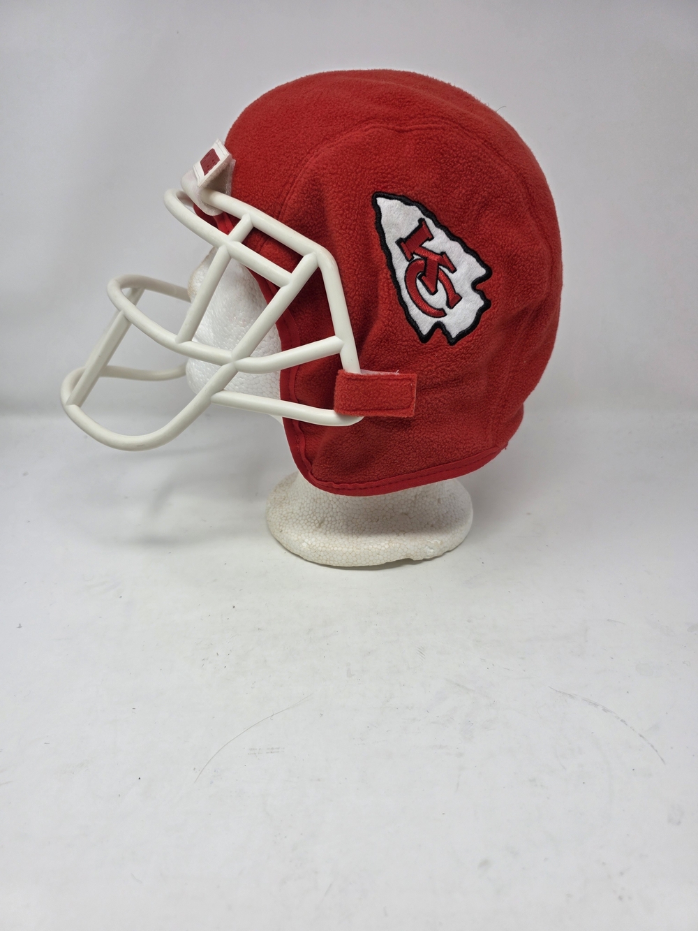 Forever Collectibles Kansas City Chiefs Fleece Fan Helmet Beanie Hat OSFA